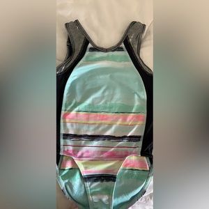 Iviva (lulu lemon) girls leotard